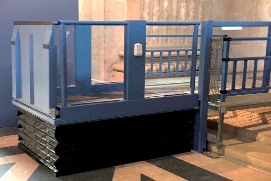 lift_500-apqstage_1.jpg